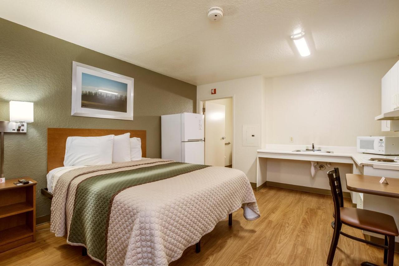 Hometowne Studios By Red Roof Philadelphia - Maple Shade, Nj Εξωτερικό φωτογραφία