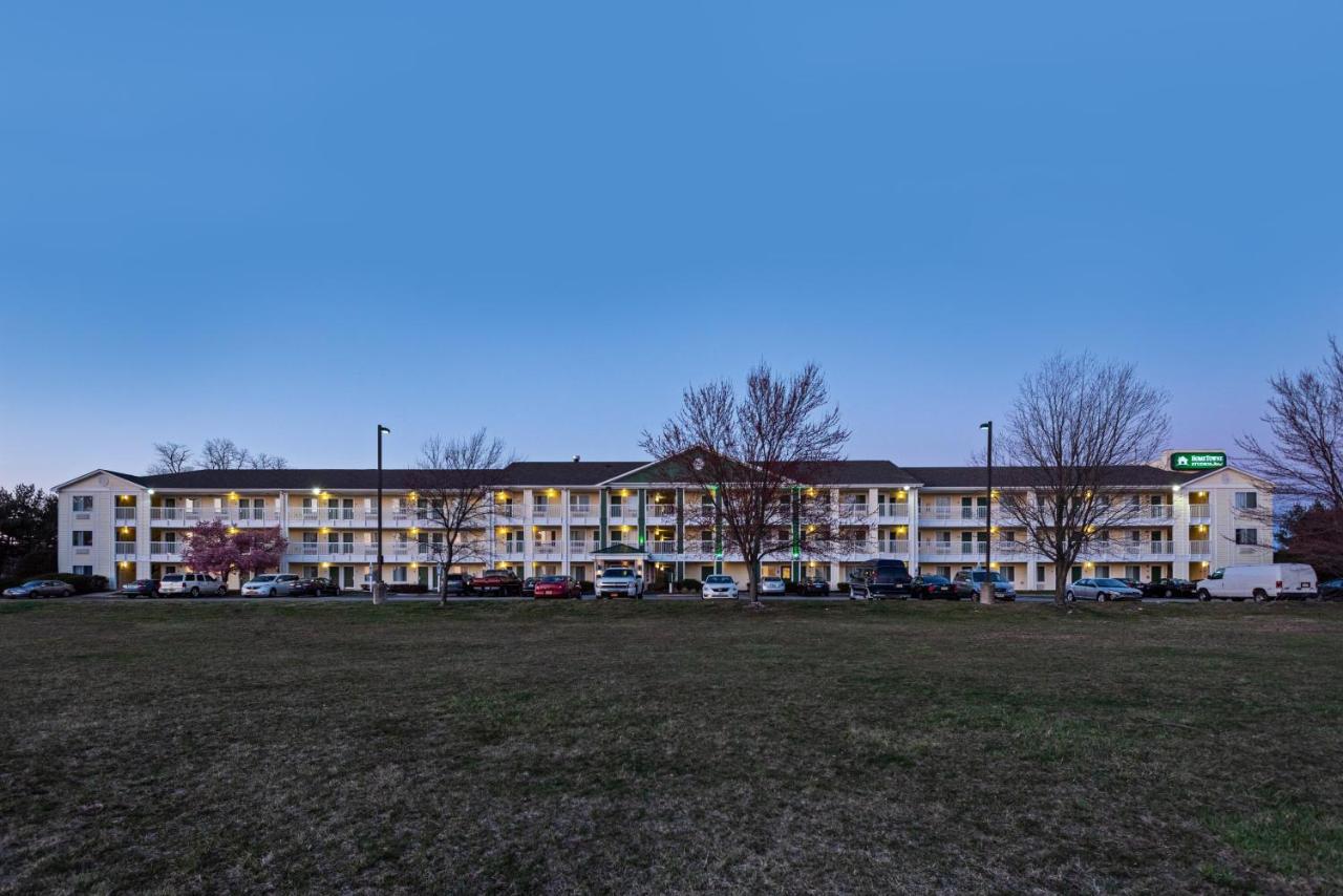 Hometowne Studios By Red Roof Philadelphia - Maple Shade, Nj Εξωτερικό φωτογραφία